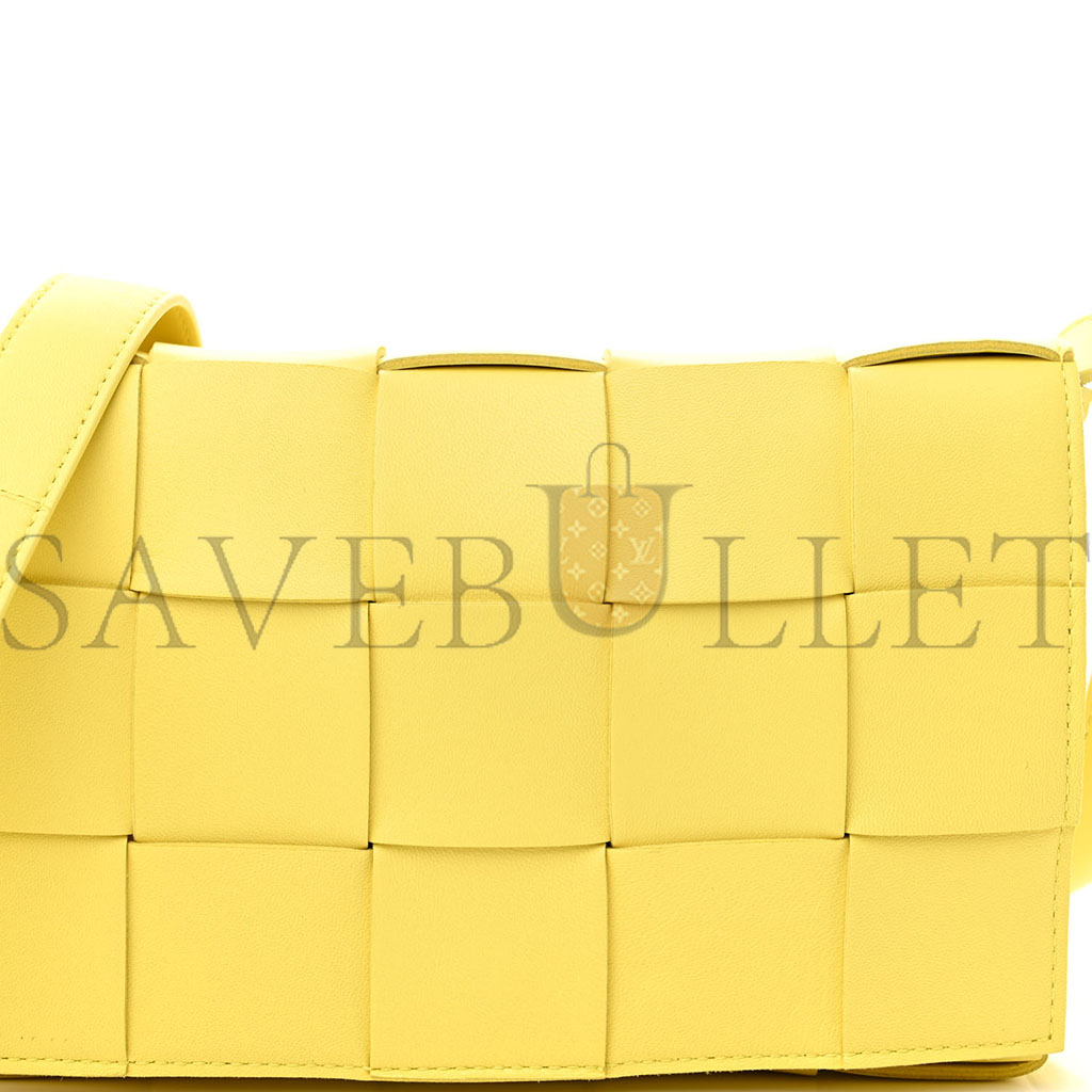 BOTTEGA VENETA NAPPA MAXI INTRECCIO CASSETTE BAG LEMONADE (22*15*6cm)