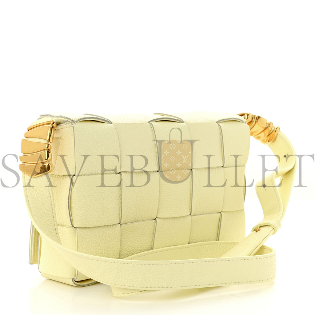 BOTTEGA VENETA GRAINED CALFSKIN MAXI INTRECCIATO CASSETTE CROSSBODY BAG ICE CREAM (23*14*5cm)