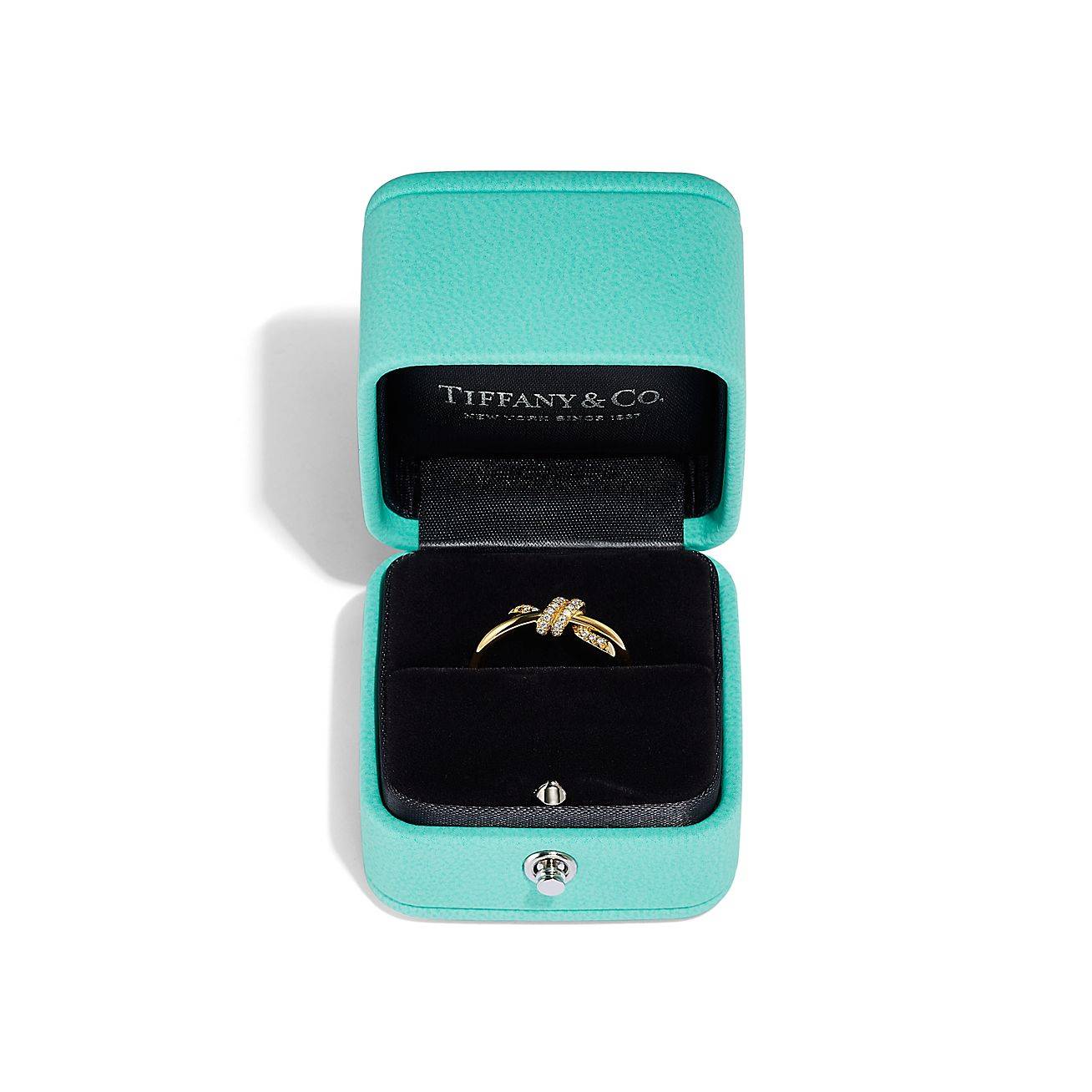 TIFFANY KNOT RING IN YELLOW GOLD WITH DIAMONDS